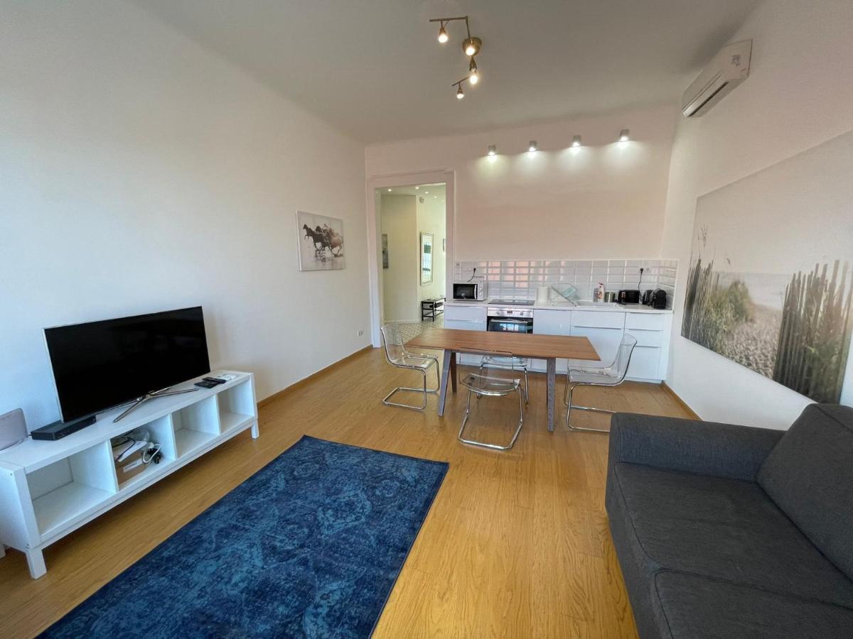 City Center 1, Cozy 2Br In The City Center! Budapeste Exterior foto